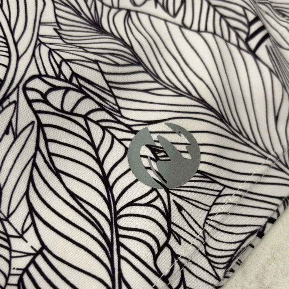 Moteepi Golf Tennis Pickleball Skort XL Black/White Leaf Pattern Skirt‎
